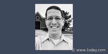 Texas rabbi says he threw a chair, helping to end synagogue standoff