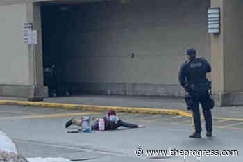 Man with toy gun at Safeway detained by Chilliwack RCMP – Chilliwack Progress - Chilliwack Progress