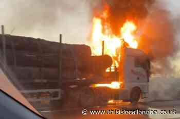 M25 traffic: Live updates on lorry fire