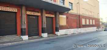 Bari, il muro imbrattato dai 'no vax' diventa lavagna a cielo aperto - Telebari