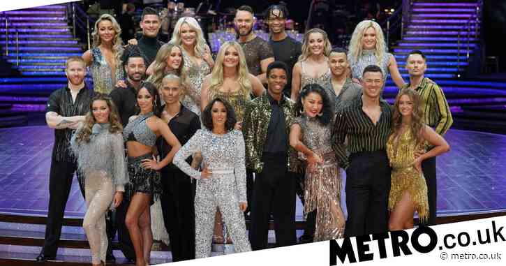 Strictly champs Rose Ayling-Ellis and Giovanni Pernice join their fellow celebs and pros for glitzy photocall as Live Tour kicks off