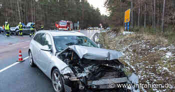 Kreis Bamberg: Schwerer Unfall - Autos kollidieren frontal