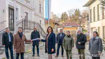Nach angedrohtem Selbsteintritt: Miesbach, Valley und Warngau wollen mit Landtagspetition Regierung stoppen - Merkur Online