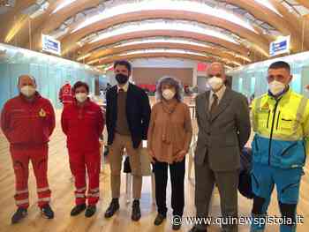 All'hub vaccinale la visita del sindaco di Prato - Qui News Pistoia