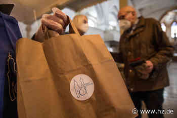 Vesperkirche: Ab Sonntag werden in der Stadtkirche in Giengen wieder Tüten mit Essen ausgegeben - Heidenheimer Zeitung