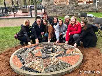 Lanark County Interval House working with Smiths Falls on symbolic art installation - Lake 88.1 - lake88.ca