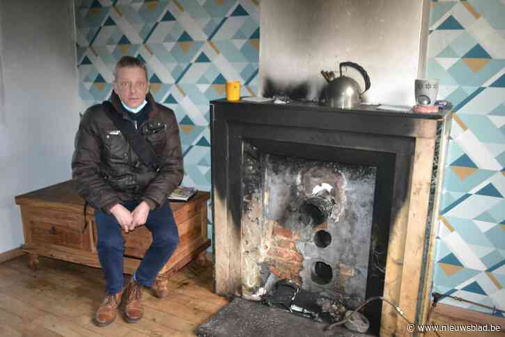 Philippe (58) heeft na brand tijdelijk onderdak in woning OCMW: “Maar als huis roetvrij is, wil ik  terug want ik woonde er pas zes maanden en had alles zelf opgeknapt”