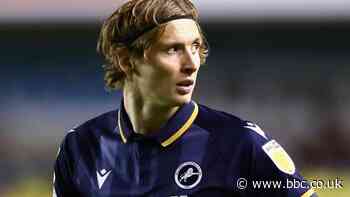 Jon Dadi Bodvarsson: Bolton Wanderers sign Millwall striker on free transfer