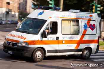 Lecco, perde il controllo del veicolo e si schianta contro un negozio: ricoverato in codice rosso - Fanpage.it