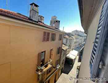 Nel centro storico di Cuneo minaccia un ragazzino con una bottiglia di vetro - Cuneodice.it
