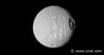 Saturn 'Death Star moon' Mimas might be hiding an internal ocean     - CNET
