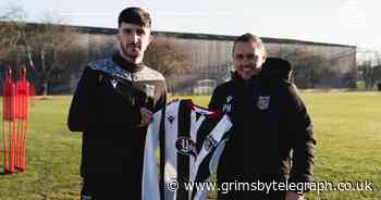 Grimsby Town confirm first January transfer window signing - Grimsby Live