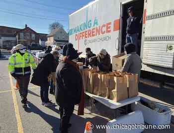 Aurora mobile pantry program focuses on helping women in need - Chicago Tribune