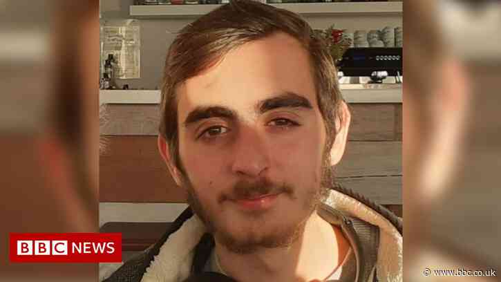 St Helens crash: Father pays tribute to son killed in collision - BBC News