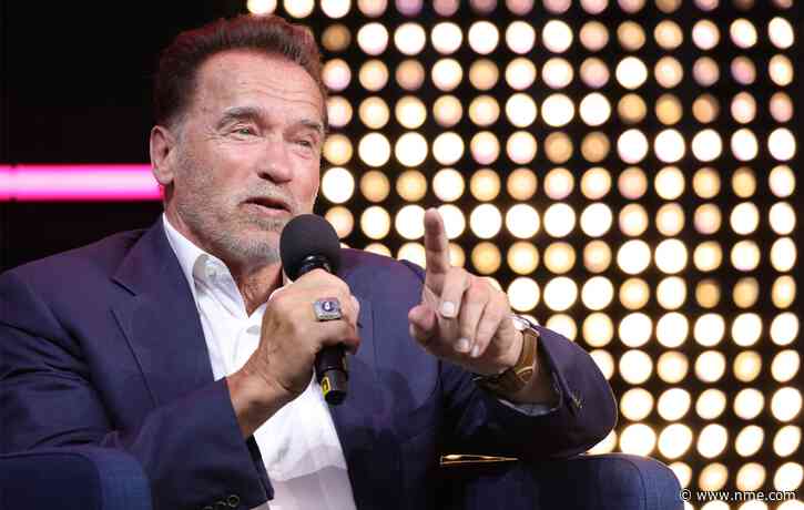 Arnold Schwarzenegger involved in “four-vehicle traffic collision”