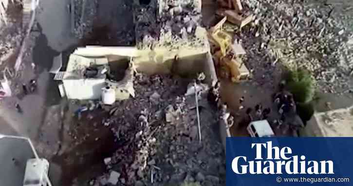 Yemen: drone footage shows scale of destruction after airstrike on prison – video
