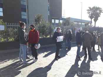 Catania, gli sfrattati di via Gallo: convocato tavolo dopo protesta - Livesicilia.it
