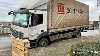 Fahrbahn abgesackt - Polizei sperrt die Kruppstraße in Essen - NRZ