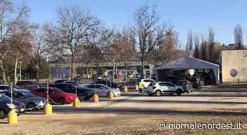 Oderzo/arriva alle 3:30 per essere il primo ad accedere al Covid Point - Giornale Nord Est