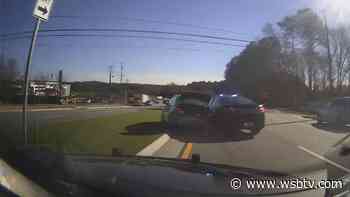 Dash camera video shows Cobb police taking Tennessee murder suspect into custody - WSB Atlanta