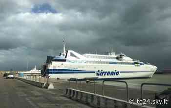 Maltempo su costa Molise, stop collegamenti Termoli-Tremiti - Sky Tg24