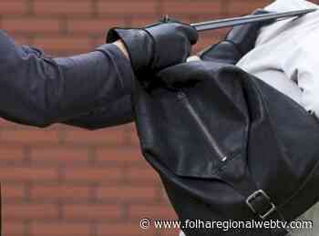 Mulher tem bolsa roubada durante caminhada no Centro de Capivari - Folha Regional