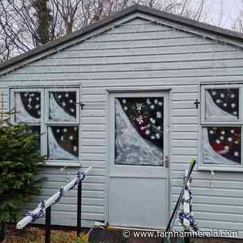 Bells Piece residents given gifts - Farnham Herald