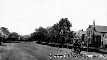 A peaceful scene outside Epping Methodist Church 115 years ago