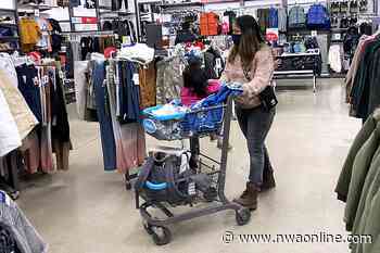 US economists keep eye on retail sales - Northwest Arkansas Democrat-Gazette