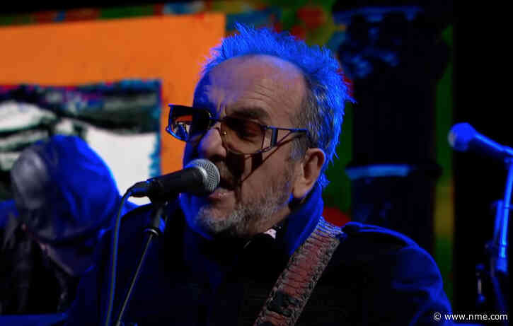 Watch Elvis Costello perform impromptu medley of songs on ‘Colbert’