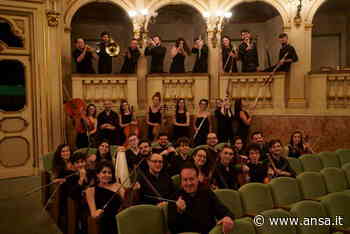 Marco Boni dirige Orchestra Scuola dell'Opera del Tcbo - Agenzia ANSA