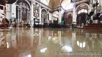 San Marco a Venezia, la Basilica senza più difesa: sott’acqua a 65 cm con le pompe ferme - La Nuova Venezia