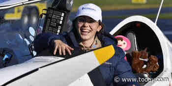 19-year-old just became the youngest woman to fly solo around the world