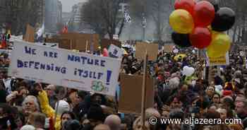 Police fire water cannon, tear gas at Brussels COVID protest - Al Jazeera English
