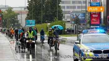 Innenstadt und Schleifenstraße: Raddemo ist auf neuer Route unterwegs - Augsburger Allgemeine