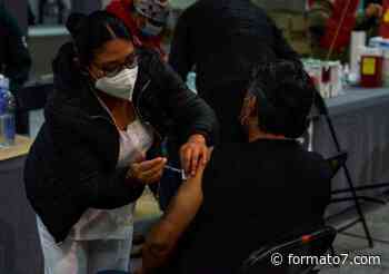 Más de 130 mil docentes se vacunaron en Veracruz: Zenyazen Escobar - Formato Siete