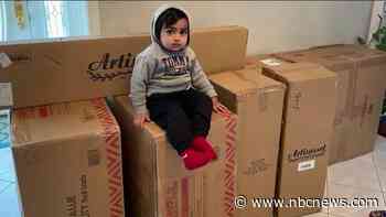 Toddler clears out mom's online shopping cart, orders $2,000 worth of items from Walmart
