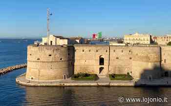 CASTELLO E CANALE NAVIGABILE: DALL'ALBA AL TRAMONTO UNO SPETTACOLO! (LE FOTO) - Lo Jonio