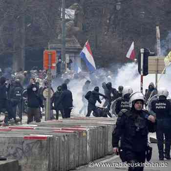 Krawalle bei Demo gegen Corona-Maßnahmen in Brüssel - radioeuskirchen.de