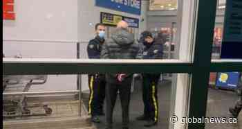 ‘Maskless Monday’ protest in Kamloops, B.C. leads to arrests, tickets - Globalnews.ca