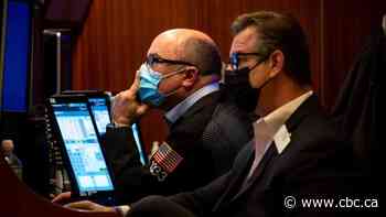 Stocks sell off as wave of fear and worry washes over markets again