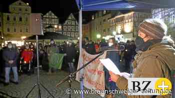 Corona-Mahnwache in Peine – „Fridays“: Bekämpft jede Krise