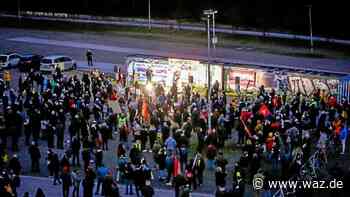 Essen: „Spaziergänger“ und Gegenprotest treffen nicht aufeinander - Westdeutsche Allgemeine Zeitung