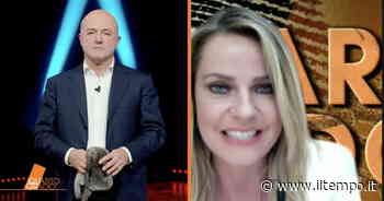 Quarto Grado, Gianluigi Nuzzi torna in studio: sono negativo! E regala il colbacco ad Alessandra Viero - Il Tempo