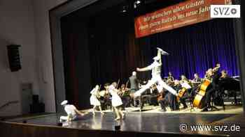 Neujahrskonzert in Wittenberge: Sorbisches National-Ensemble mit einem musikalischen Feuerwerk | svz.de - svz – Schweriner Volkszeitung