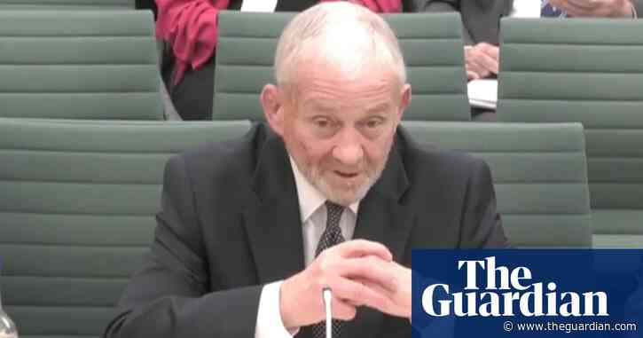 Middlesex CCC chairman criticised for his remarks on lack of diversity – video
