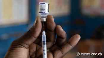 Pfizer-BioNTech launch trial of Omicron-targeted COVID-19 vaccine