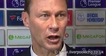 Duncan Ferguson explains Aston Villa substitutions and Everton break plan
