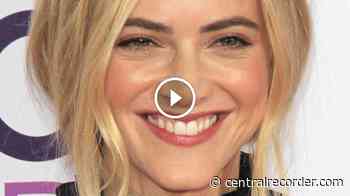 Emily Wickersham on Replacing Cote Del Pablo On NCIS - Central Recorder