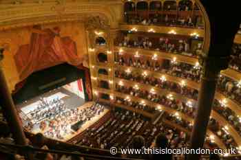 Get paid to review London West End shows - Here's how to apply
